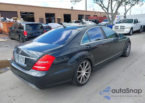 2011 Mercedes-Benz S 550 from USA, damaged, VIN WDDNG7BB4BA386594